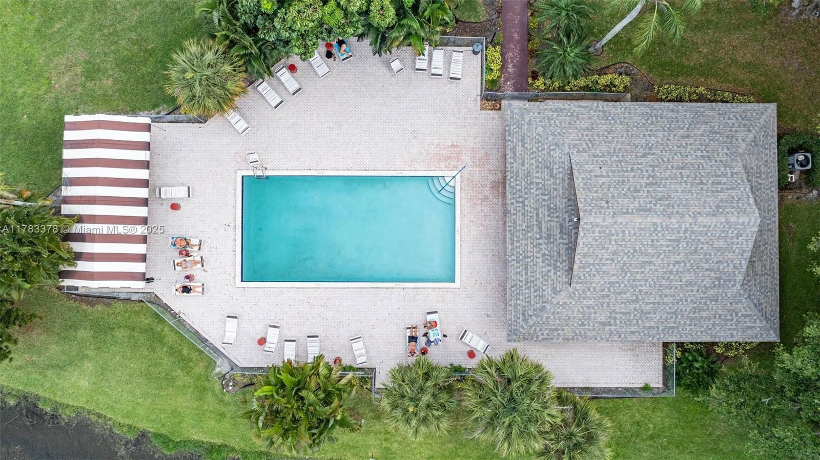 Real estate property located at 9440 Poinciana Pl #405, Broward, Poinciana 4 Of Pine Islan, Davie, FL
