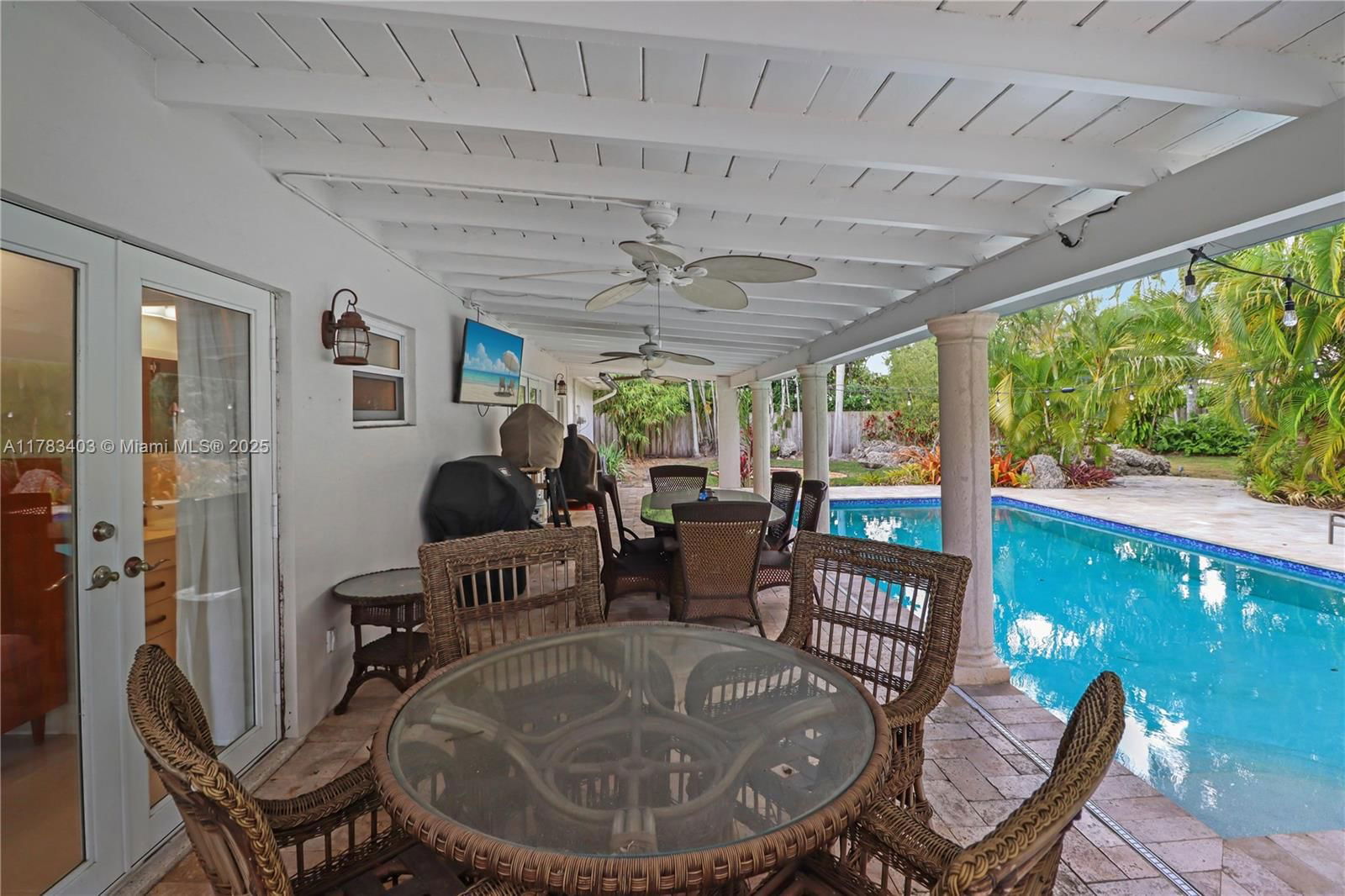 Real estate property located at 8435 157th St, Miami-dade, Southwood, Palmetto Bay, FL
