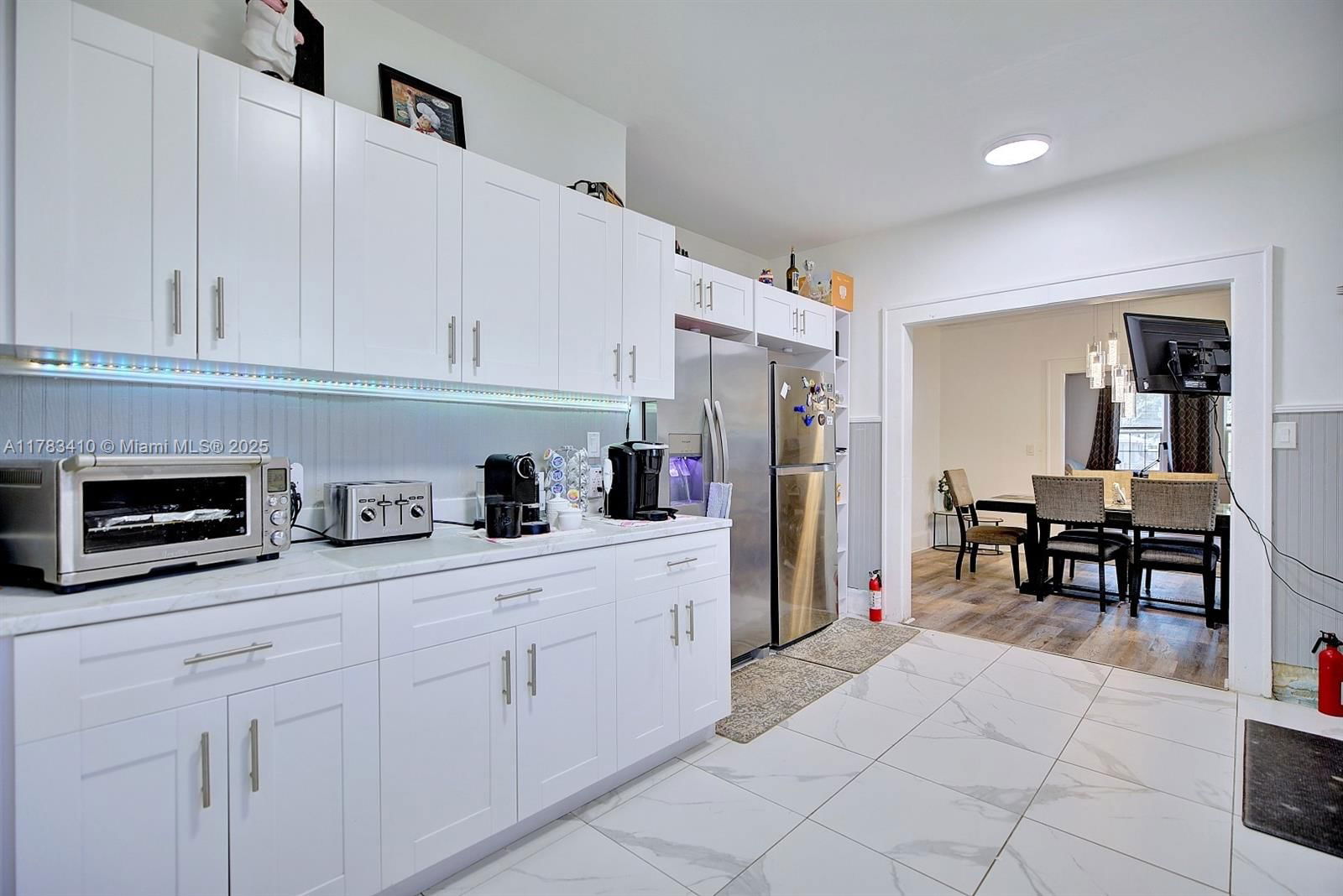 Real estate property located at 121 Walnut St, Highlands, Van Luvens, Avon Park, FL