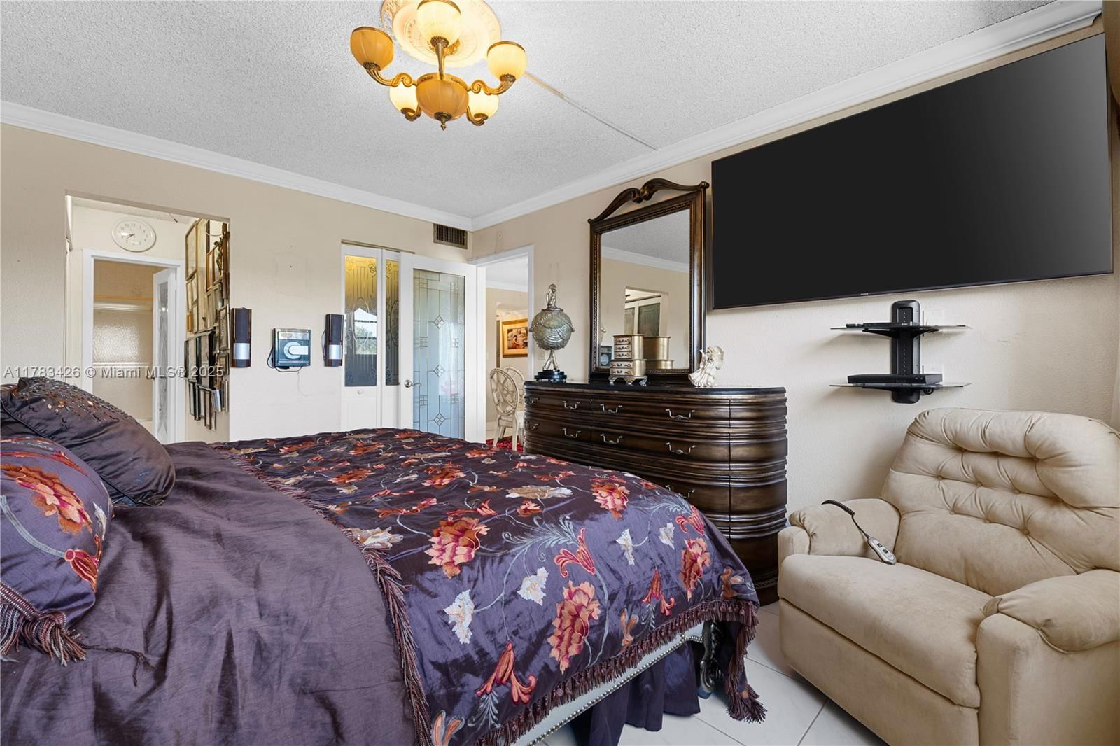 Real estate property located at 30 39th St #321, Miami-dade, El Jardin De Hialeah Cond, Hialeah, FL