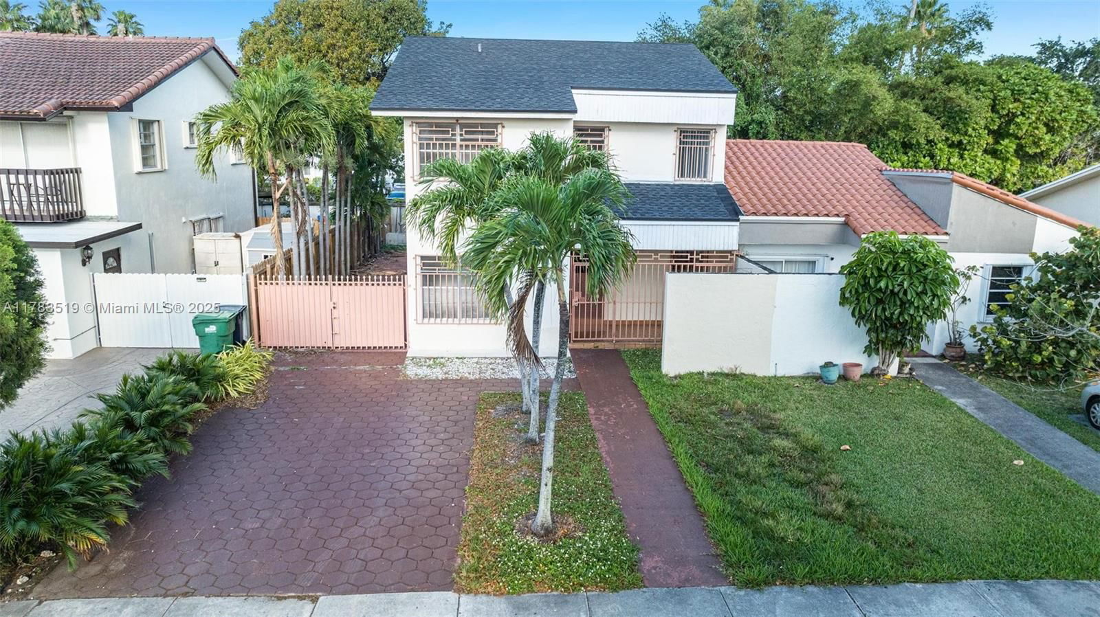 Real estate property located at 1226 104th Ct, Miami-dade, Las Palmas Sec Two, Miami, FL