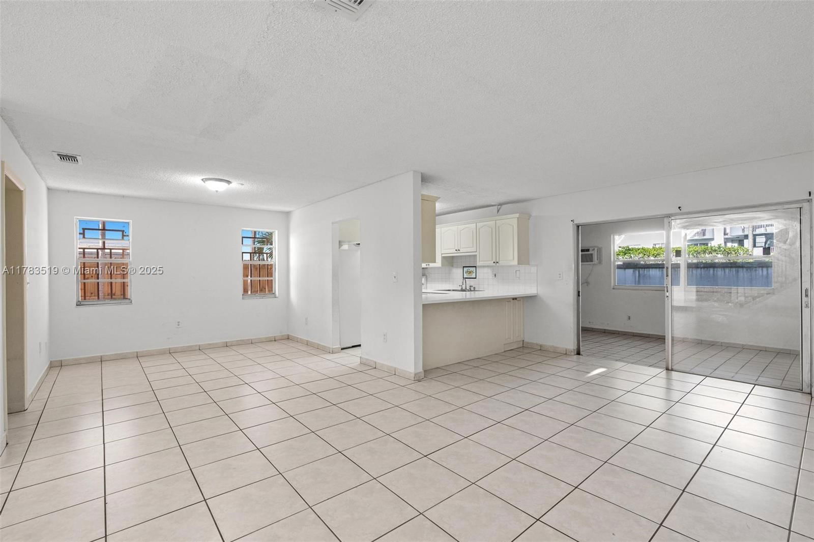 Real estate property located at 1226 104th Ct, Miami-dade, Las Palmas Sec Two, Miami, FL