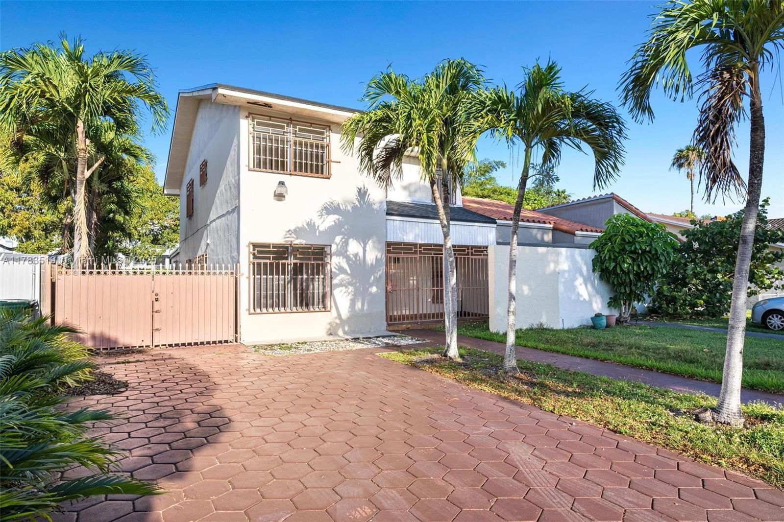 Real estate property located at 1226 104th Ct, Miami-dade, Las Palmas Sec Two, Miami, FL