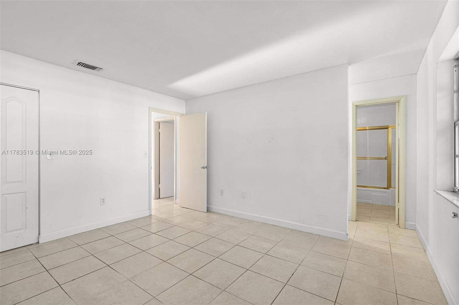 Real estate property located at 1226 104th Ct, Miami-dade, Las Palmas Sec Two, Miami, FL