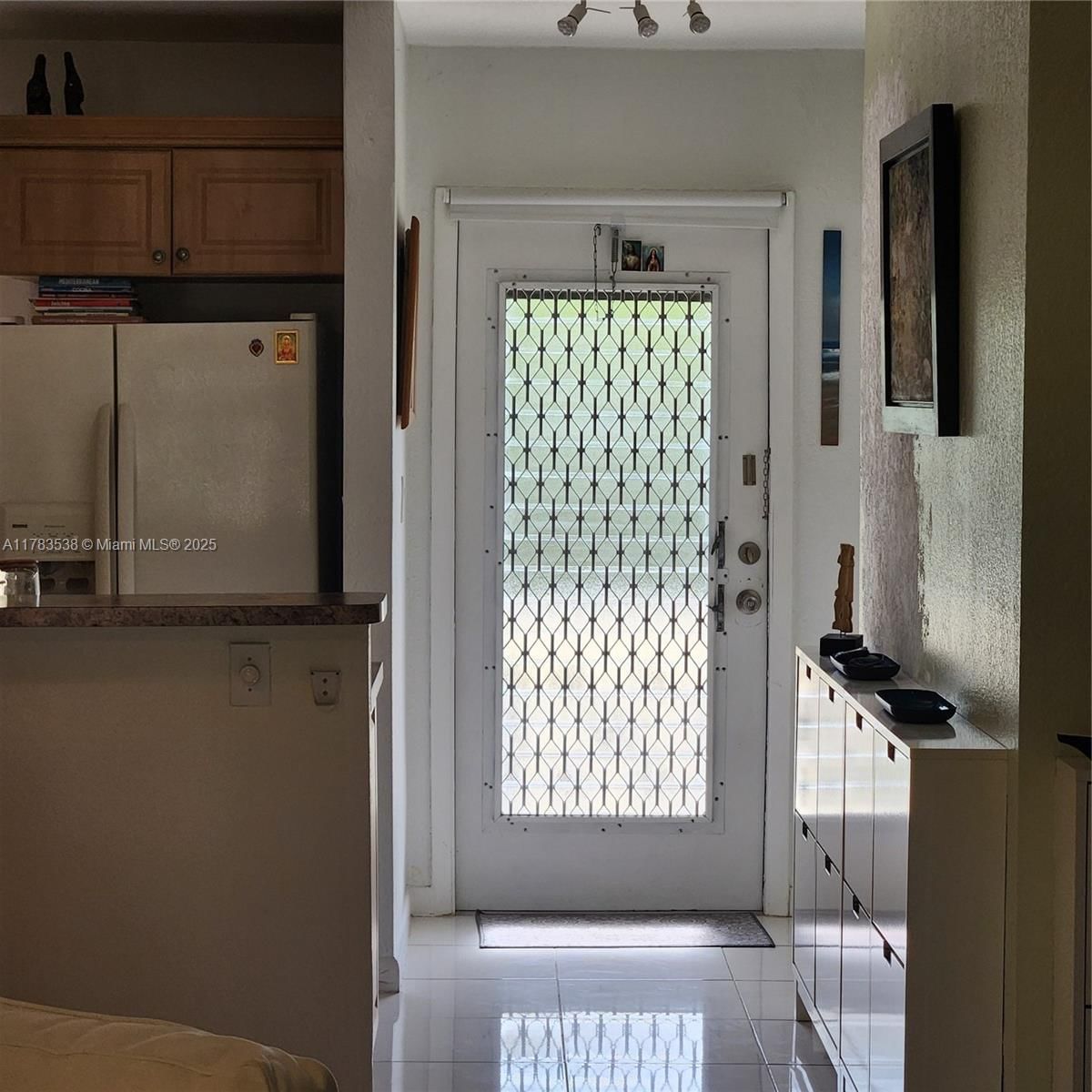 Real estate property located at 5141 Oakland Park Blvd #311, Broward, Melaleuca Gardens Condo, Lauderdale Lakes, FL