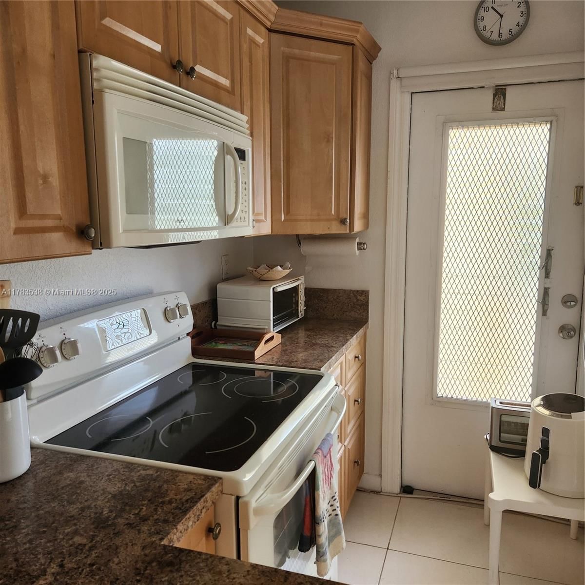 Real estate property located at 5141 Oakland Park Blvd #311, Broward, Melaleuca Gardens Condo, Lauderdale Lakes, FL