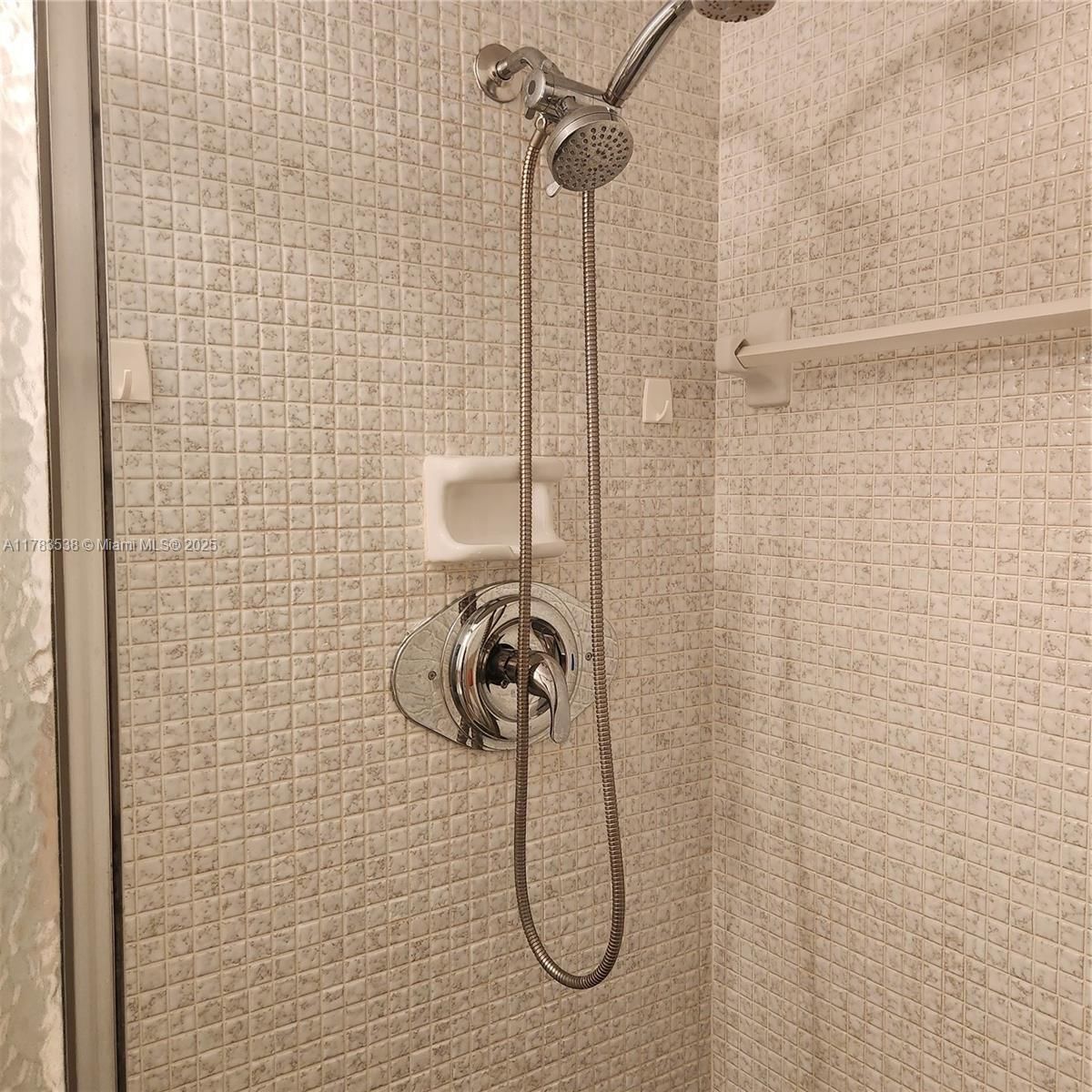 Real estate property located at 5141 Oakland Park Blvd #311, Broward, Melaleuca Gardens Condo, Lauderdale Lakes, FL