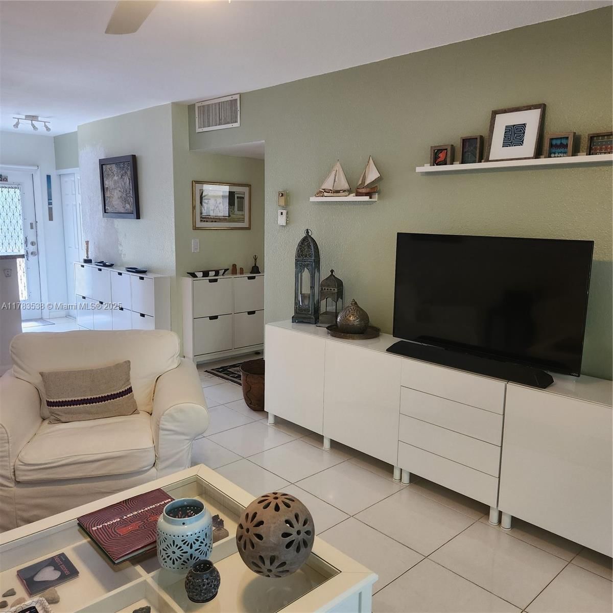 Real estate property located at 5141 Oakland Park Blvd #311, Broward, Melaleuca Gardens Condo, Lauderdale Lakes, FL