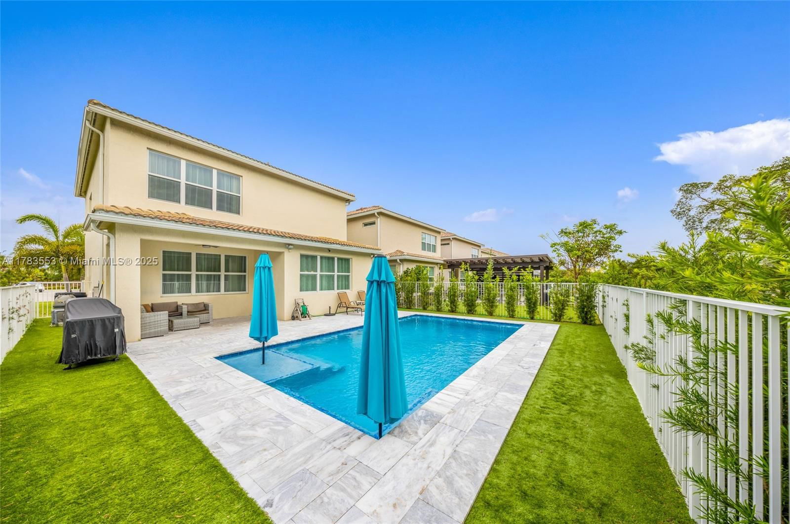 Real estate property located at 1705 Trailhead Ter, Broward, Hillcrest Country Club So, Hollywood, FL