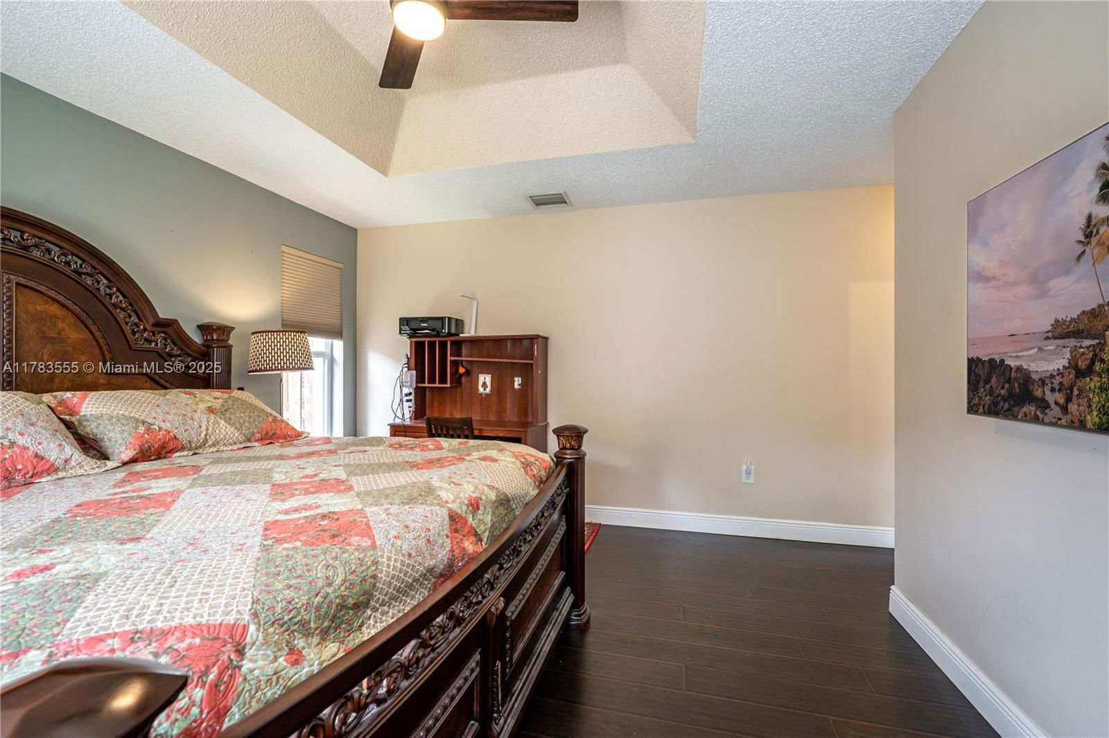 Real estate property located at 284 Royal Cove Way, Broward, Royal Palm-poinciana Parc, Davie, FL