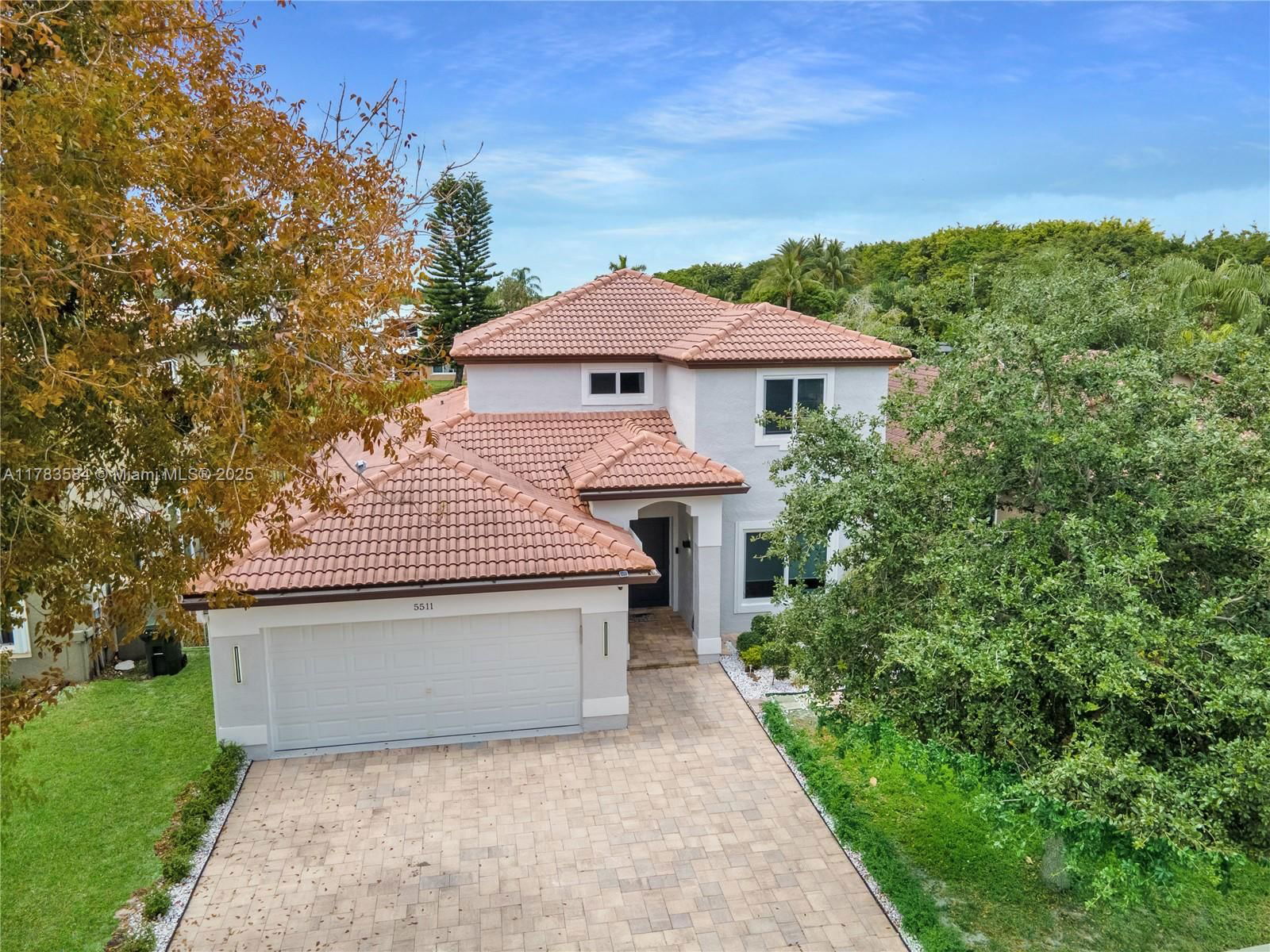 Real estate property located at 5511 51st Ave, Broward, Winston Park Section One, Coconut Creek, FL
