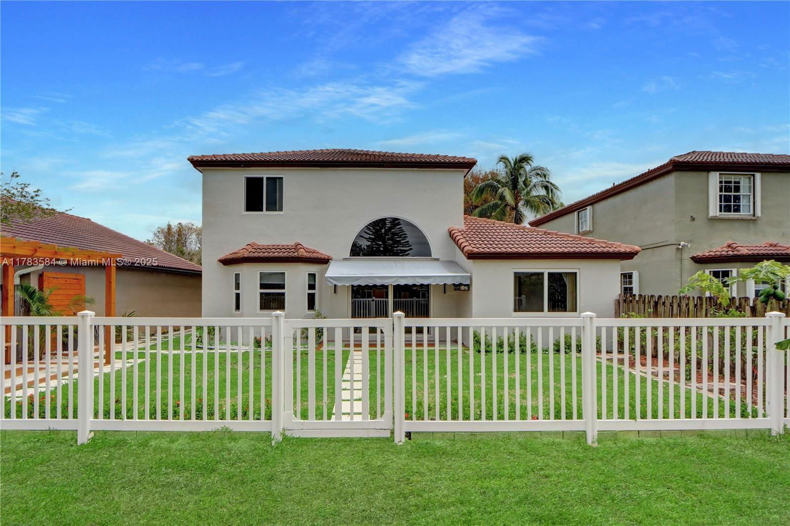 Real estate property located at 5511 51st Ave, Broward, Winston Park Section One, Coconut Creek, FL