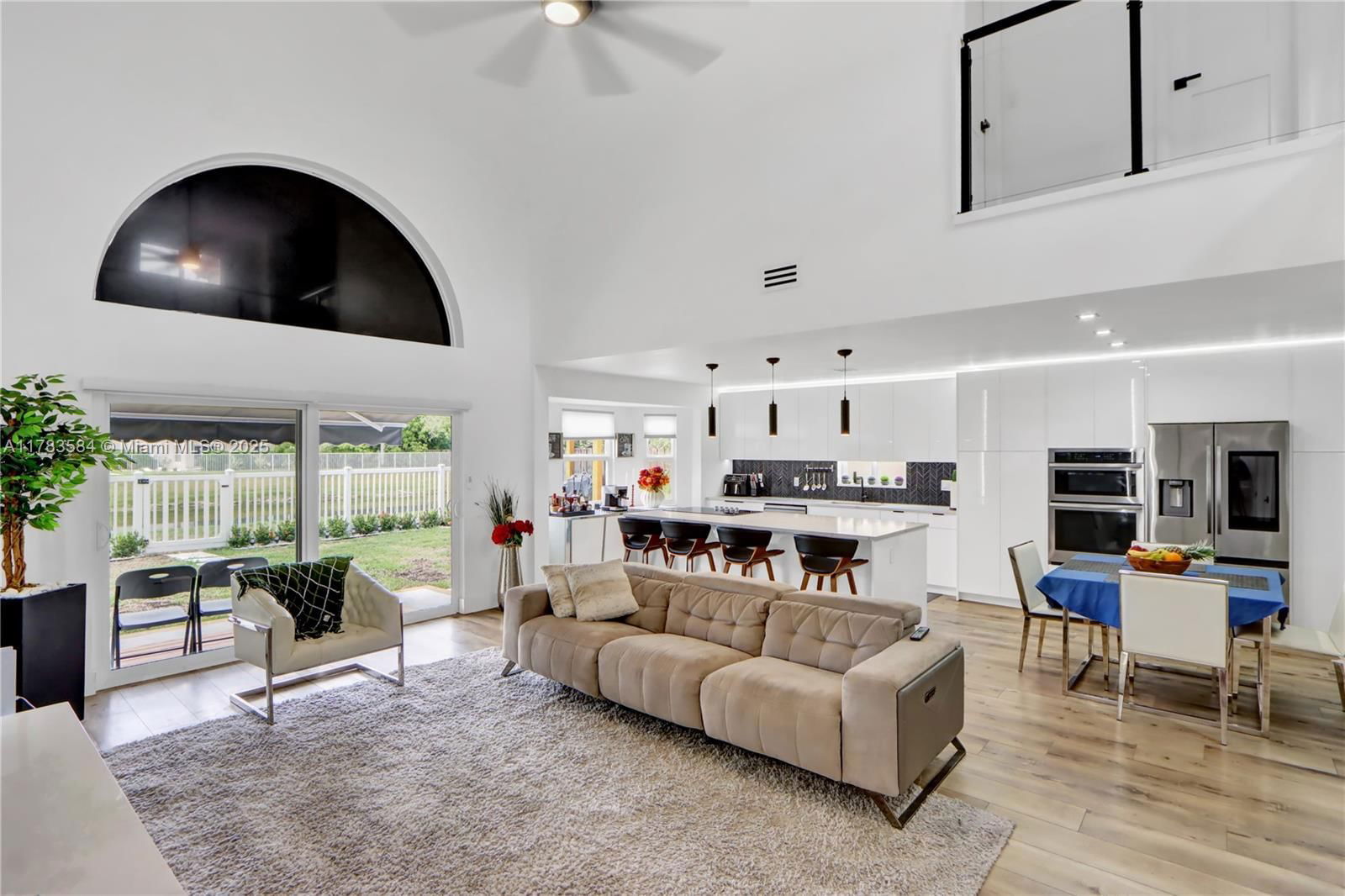 Real estate property located at 5511 51st Ave, Broward, Winston Park Section One, Coconut Creek, FL