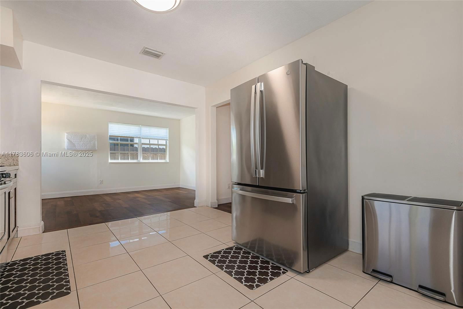 Real estate property located at 534 16th St, Miami-dade, Lunsford Gardens, Hialeah, FL