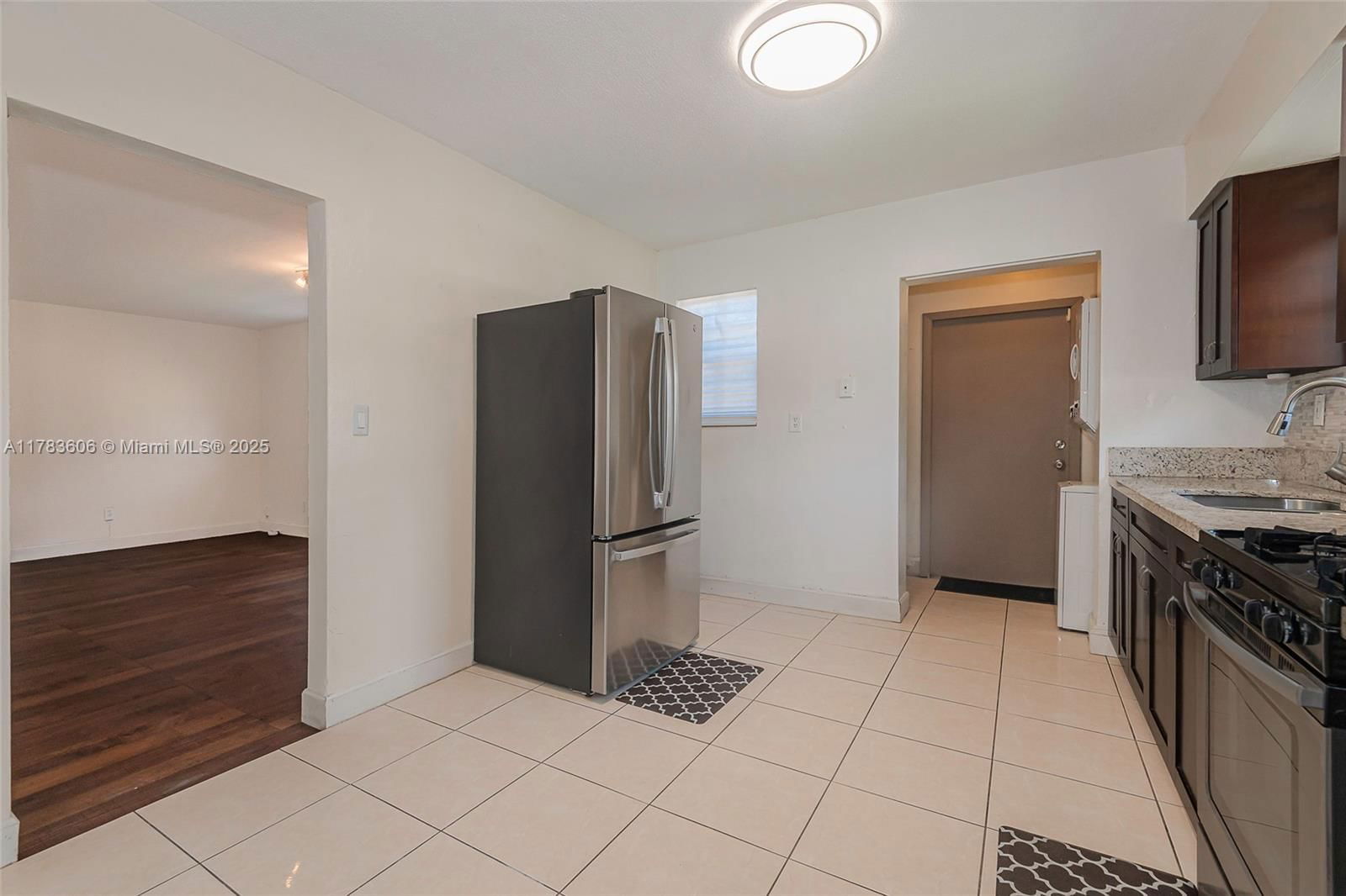 Real estate property located at 534 16th St, Miami-dade, Lunsford Gardens, Hialeah, FL