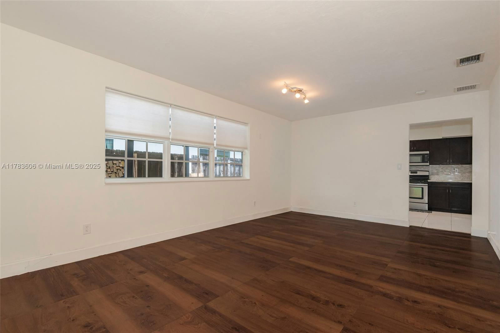 Real estate property located at 534 16th St, Miami-dade, Lunsford Gardens, Hialeah, FL