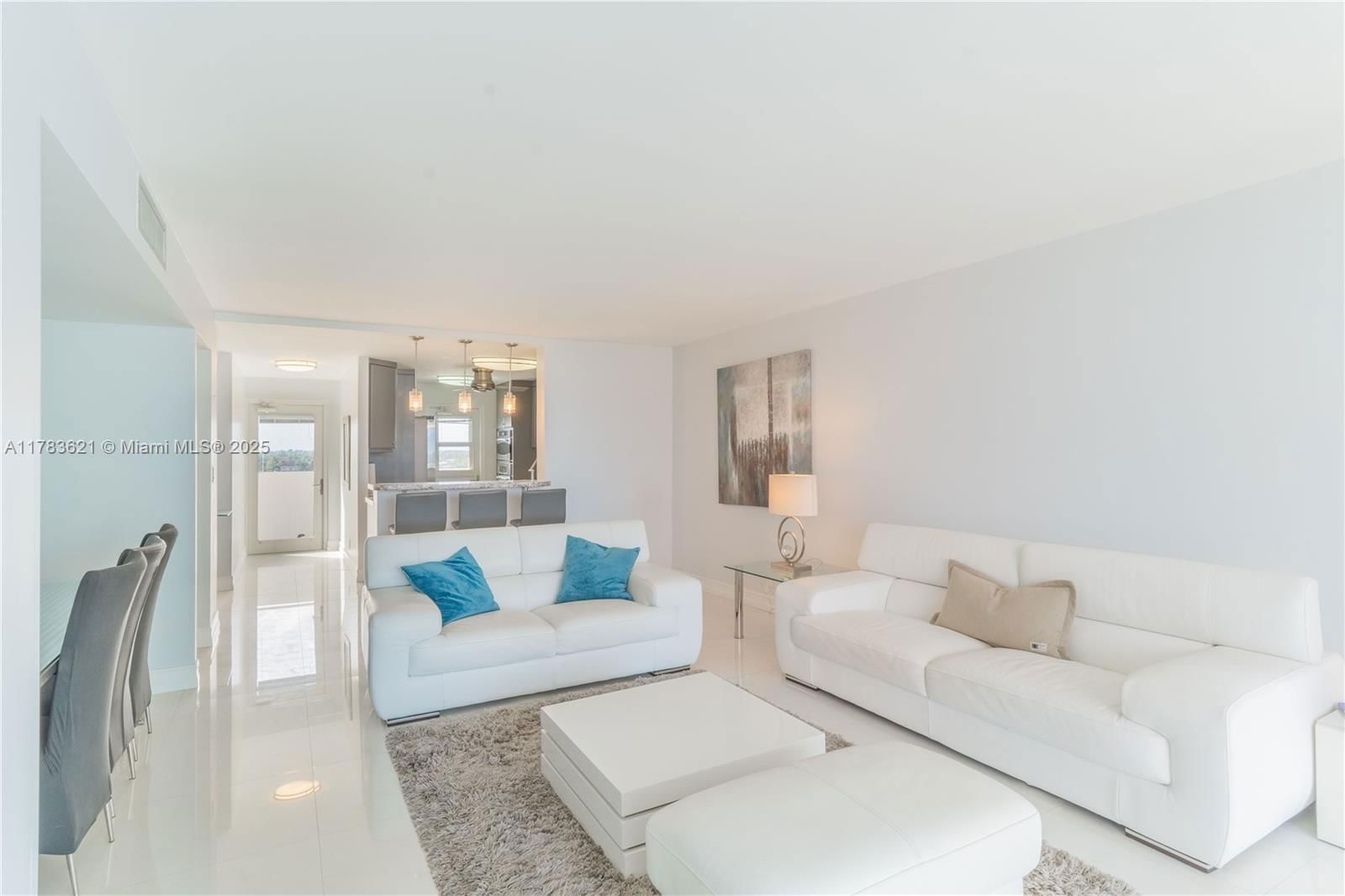 Real estate property located at 2200 33rd Ave #7J, Broward, White Egret Condo, Fort Lauderdale, FL