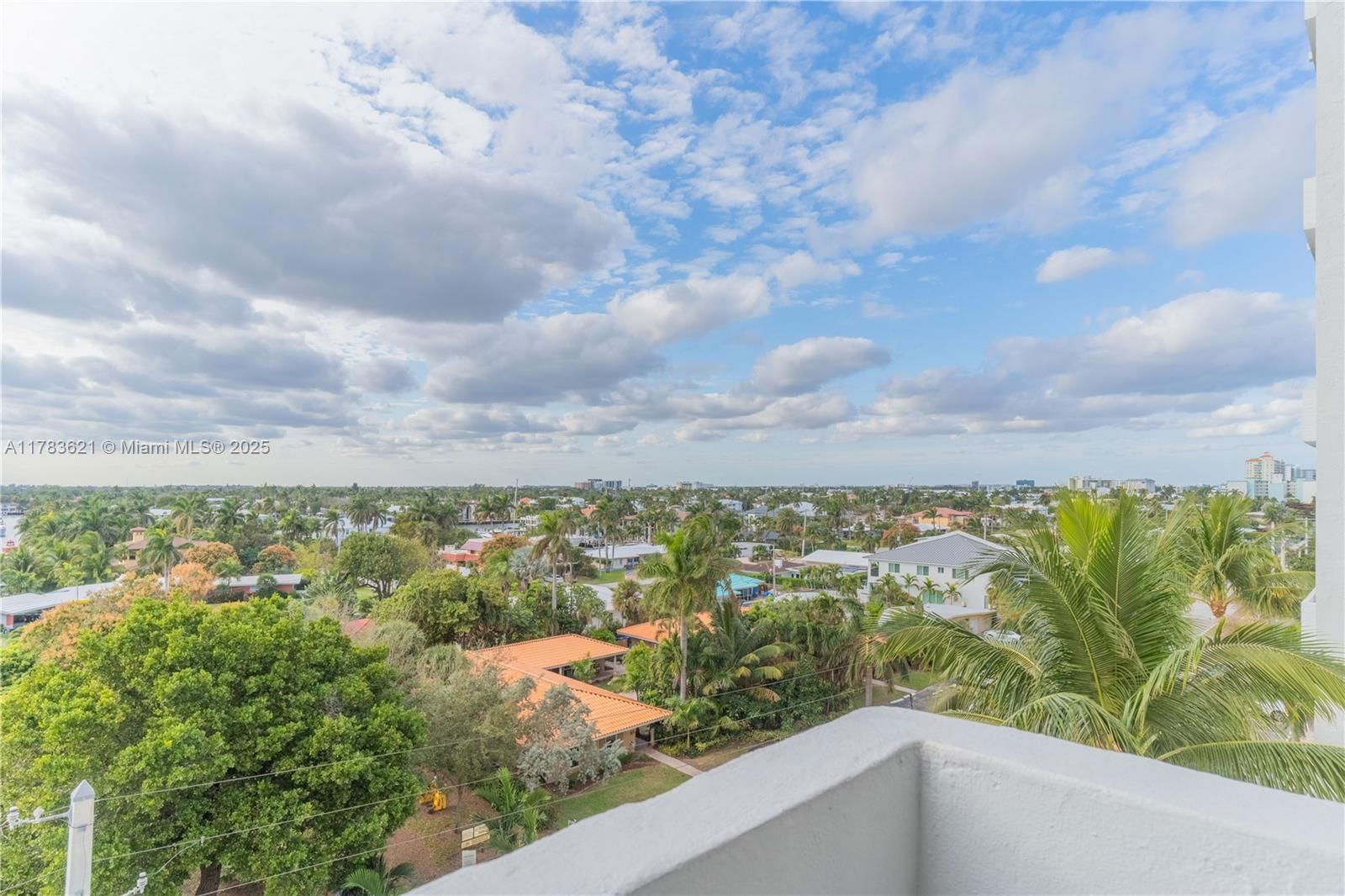 Real estate property located at 2200 33rd Ave #7J, Broward, White Egret Condo, Fort Lauderdale, FL