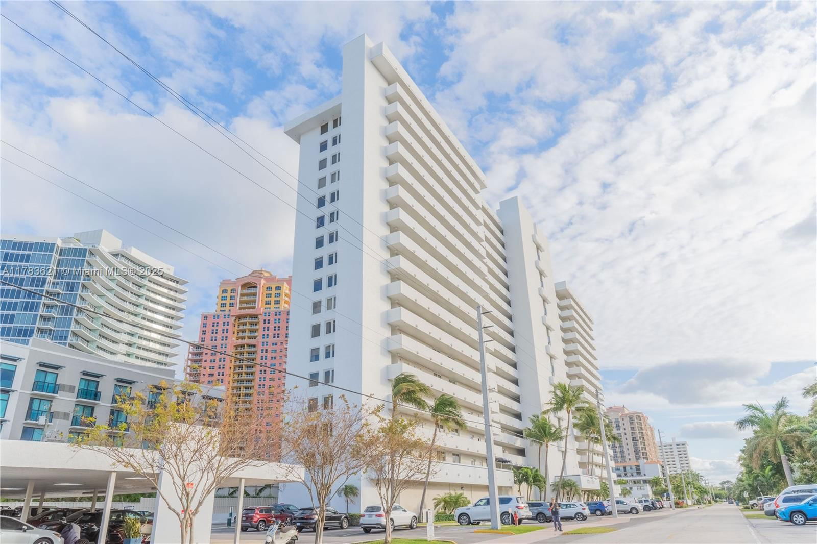 Real estate property located at 2200 33rd Ave #7J, Broward, White Egret Condo, Fort Lauderdale, FL