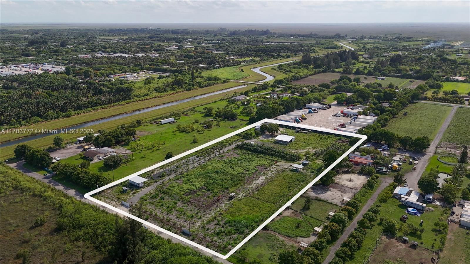 Real estate property located at 13000 194th Ave, Miami-dade, Miami, FL