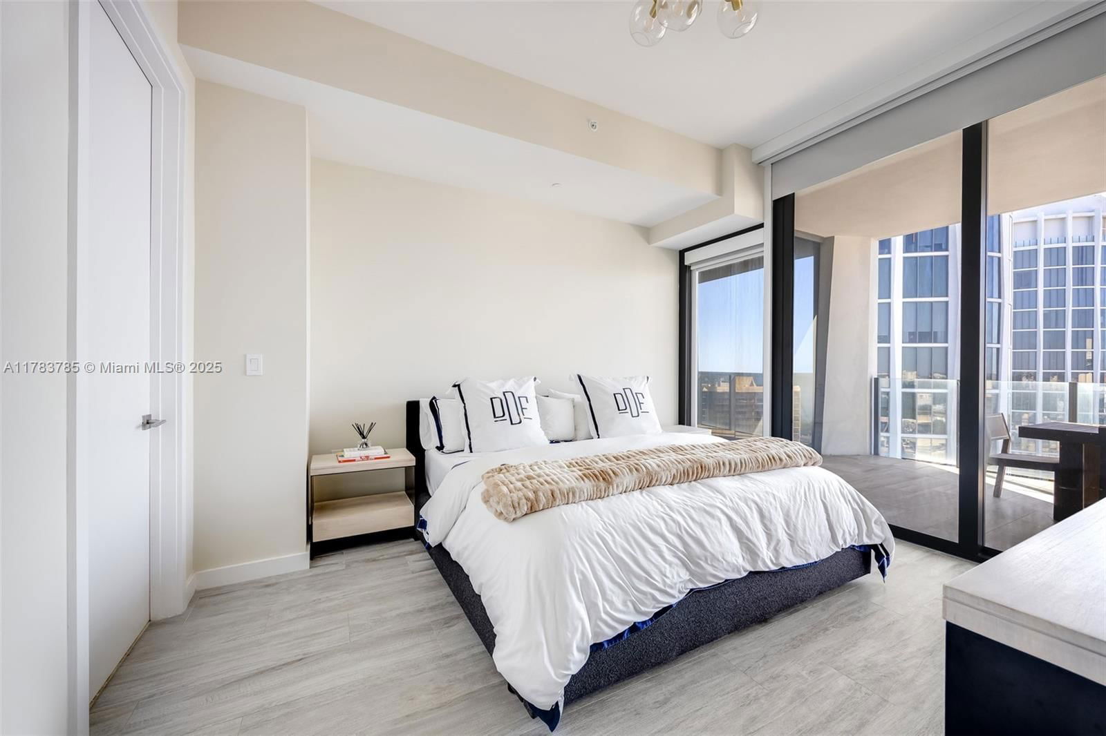 Real estate property located at 2831 Bayshore Dr #1902, Miami-dade, Club Residences At Park G, Coconut Grove, FL