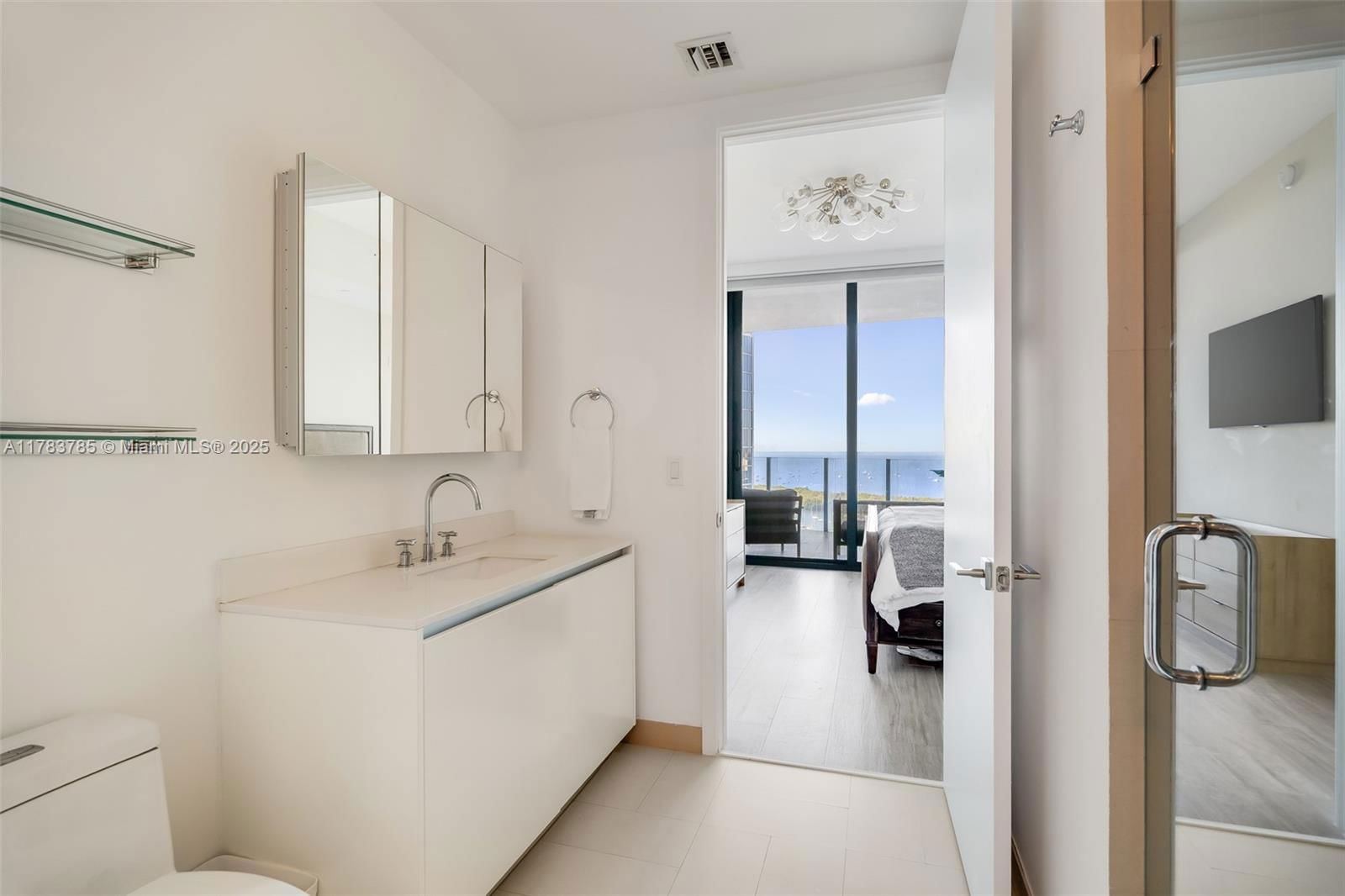 Real estate property located at 2831 Bayshore Dr #1902, Miami-dade, Club Residences At Park G, Coconut Grove, FL