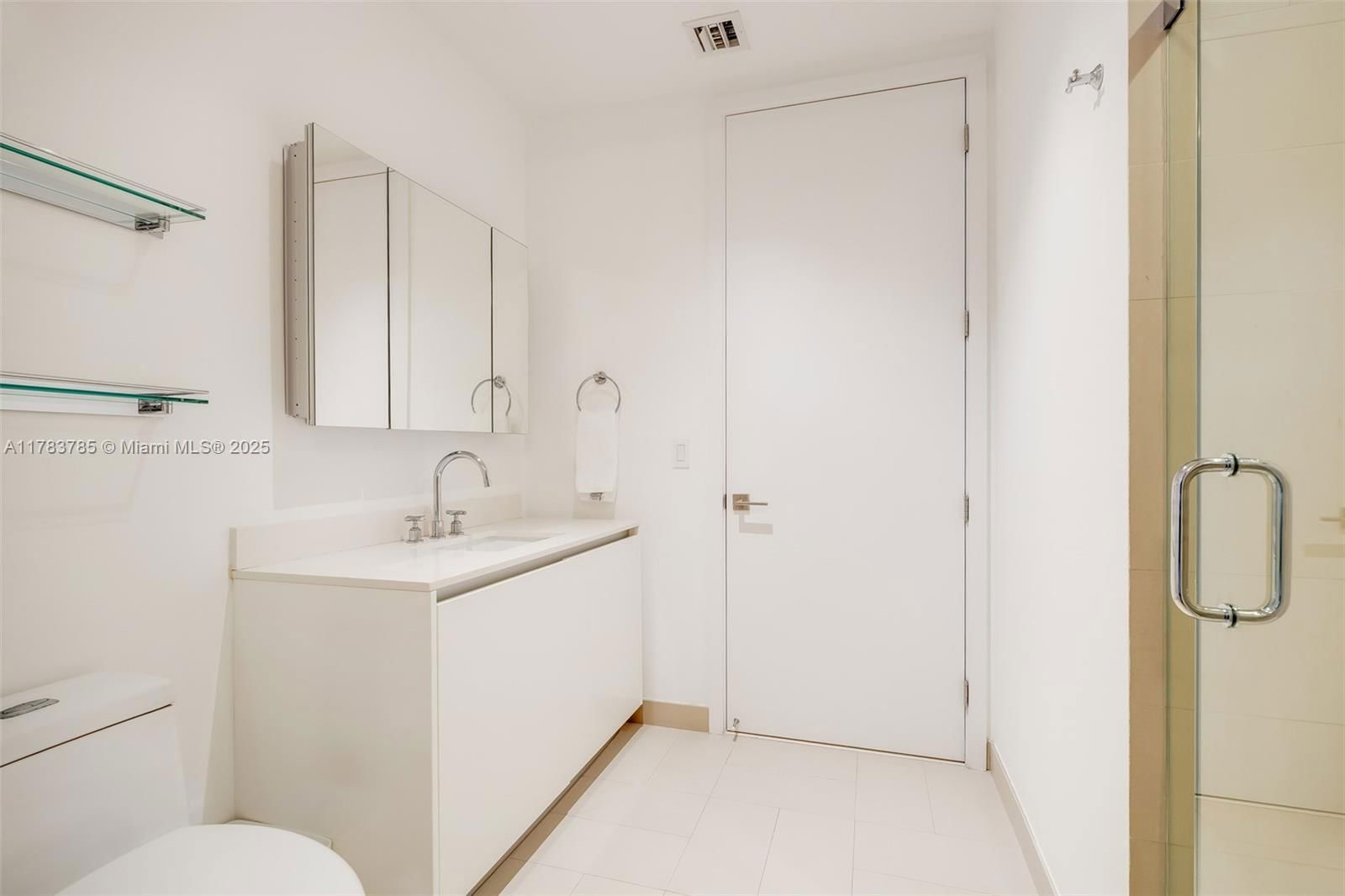 Real estate property located at 2831 Bayshore Dr #1902, Miami-dade, Club Residences At Park G, Coconut Grove, FL