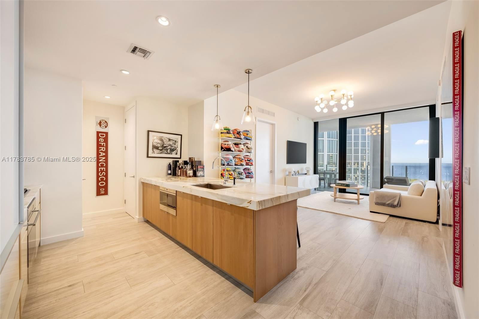 Real estate property located at 2831 Bayshore Dr #1902, Miami-dade, Club Residences At Park G, Coconut Grove, FL