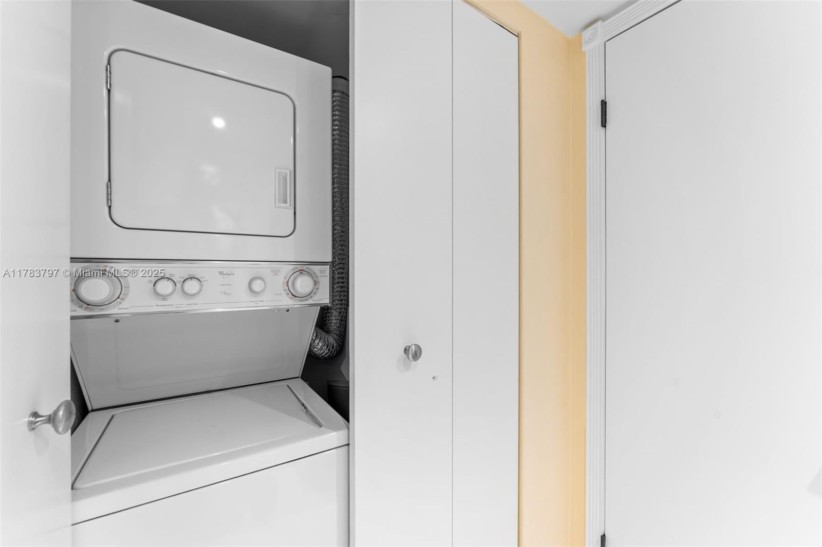 Real estate property located at 4681 97th Ct #28, Miami-dade, The Greens At Doral Condo, Doral, FL