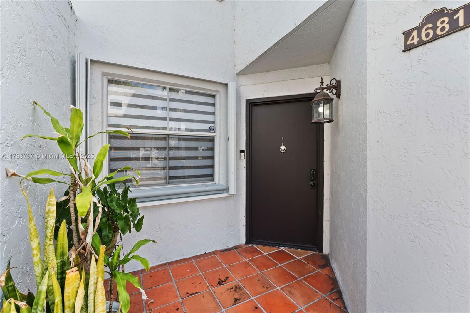Real estate property located at 4681 97th Ct #28, Miami-dade, The Greens At Doral Condo, Doral, FL