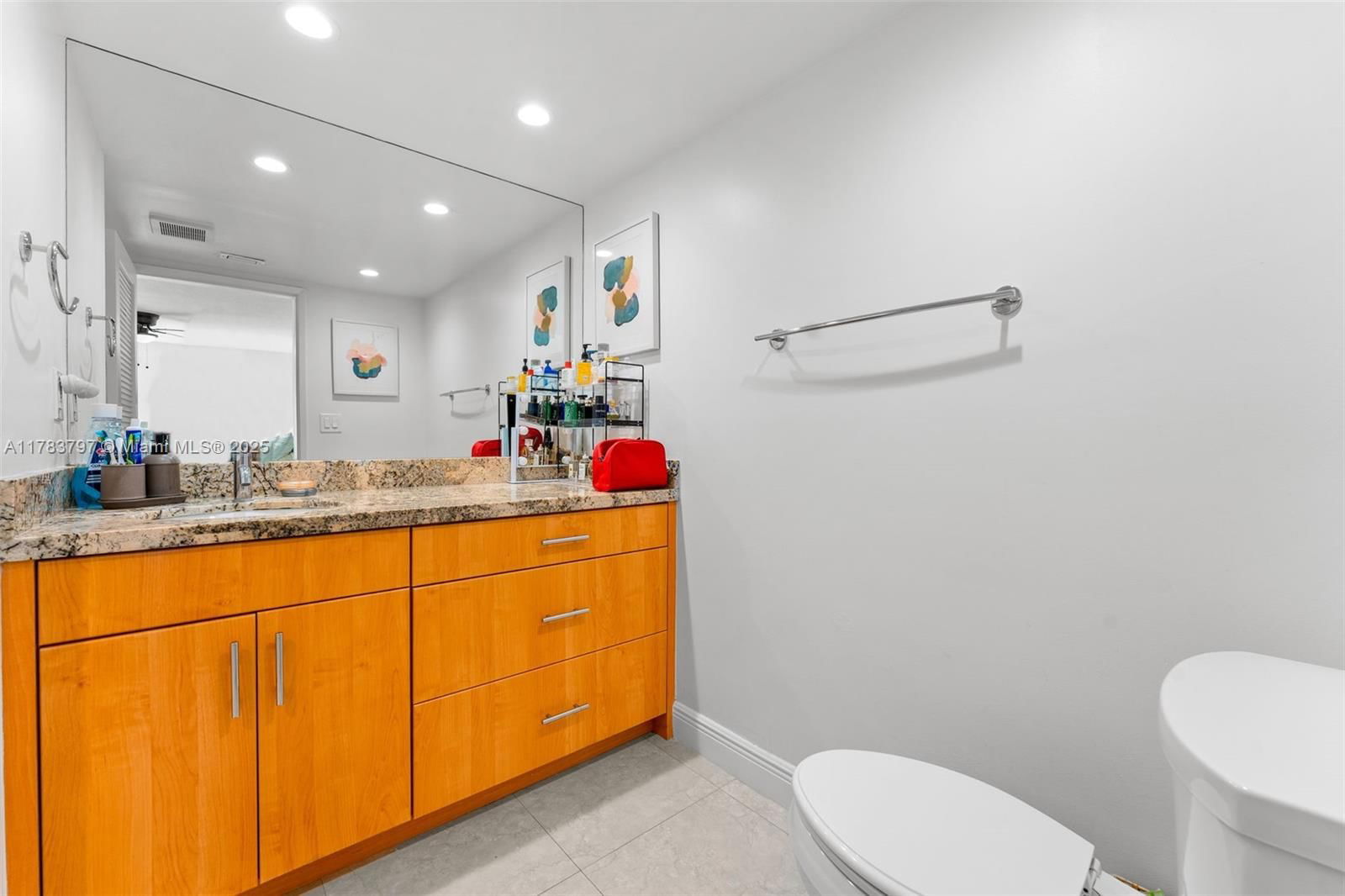Real estate property located at 4681 97th Ct #28, Miami-dade, The Greens At Doral Condo, Doral, FL