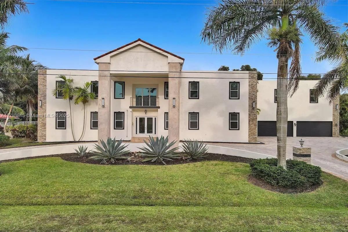 Real estate property located at 1430 114th Ave, Broward, Chambers Land Co Sub Ne1/, Plantation, FL