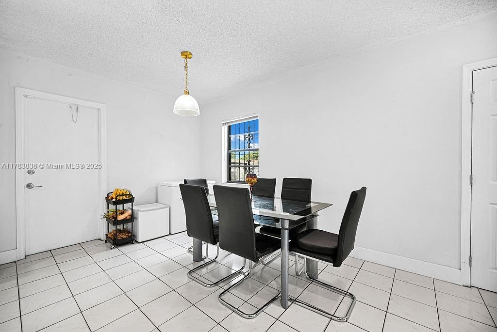 Real estate property located at 5080 5th Ave, Miami-dade, Bonnie Bruce Park, Hialeah, FL