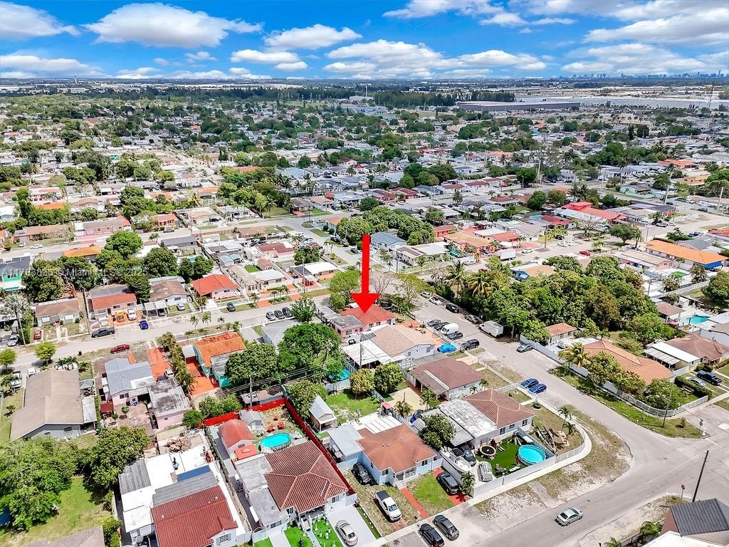 Real estate property located at 5080 5th Ave, Miami-dade, Bonnie Bruce Park, Hialeah, FL