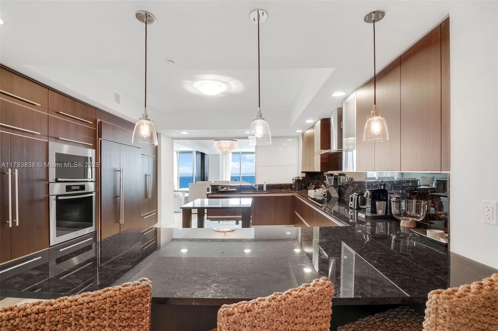 Real estate property located at 2711 Ocean Dr #2803, Broward, 2711 Hollywood Beach Cond, Hollywood, FL