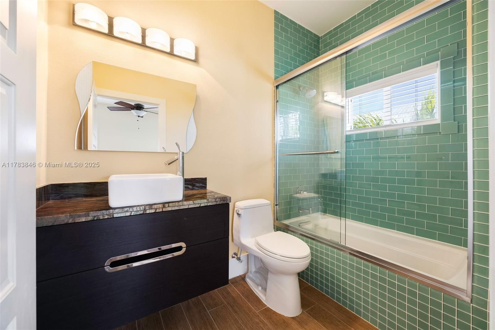 Real estate property located at 1515 Aqueduct Ln, Monroe, Cross Key Waterways Est S, Key Largo, FL