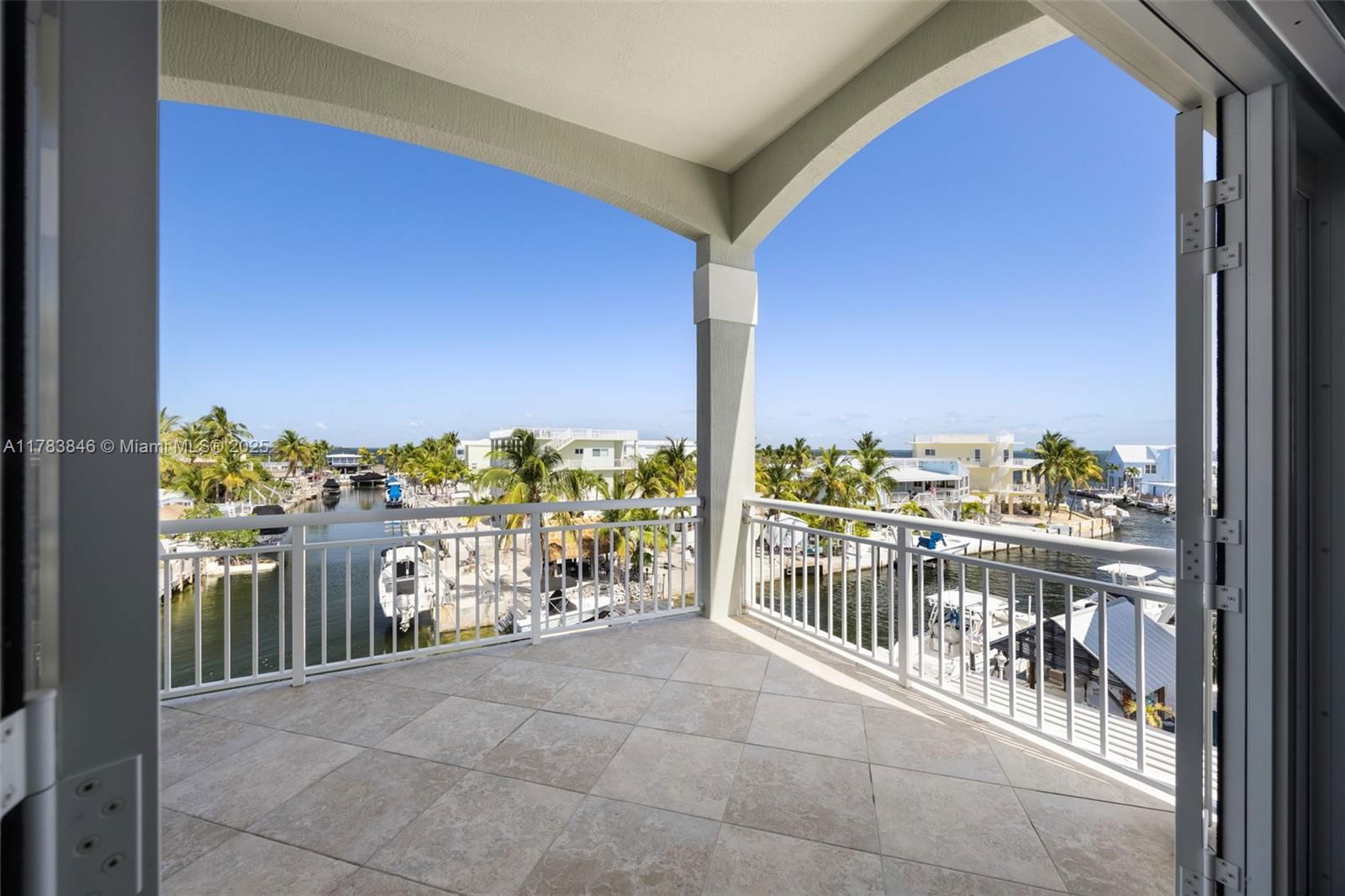 Real estate property located at 1515 Aqueduct Ln, Monroe, Cross Key Waterways Est S, Key Largo, FL