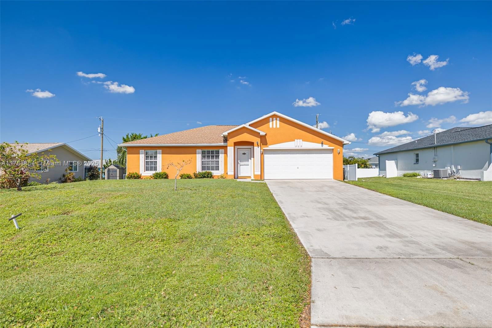 Real estate property located at 305 SE 3RD ST, Lee, Cape Coral, Cape Coral, FL