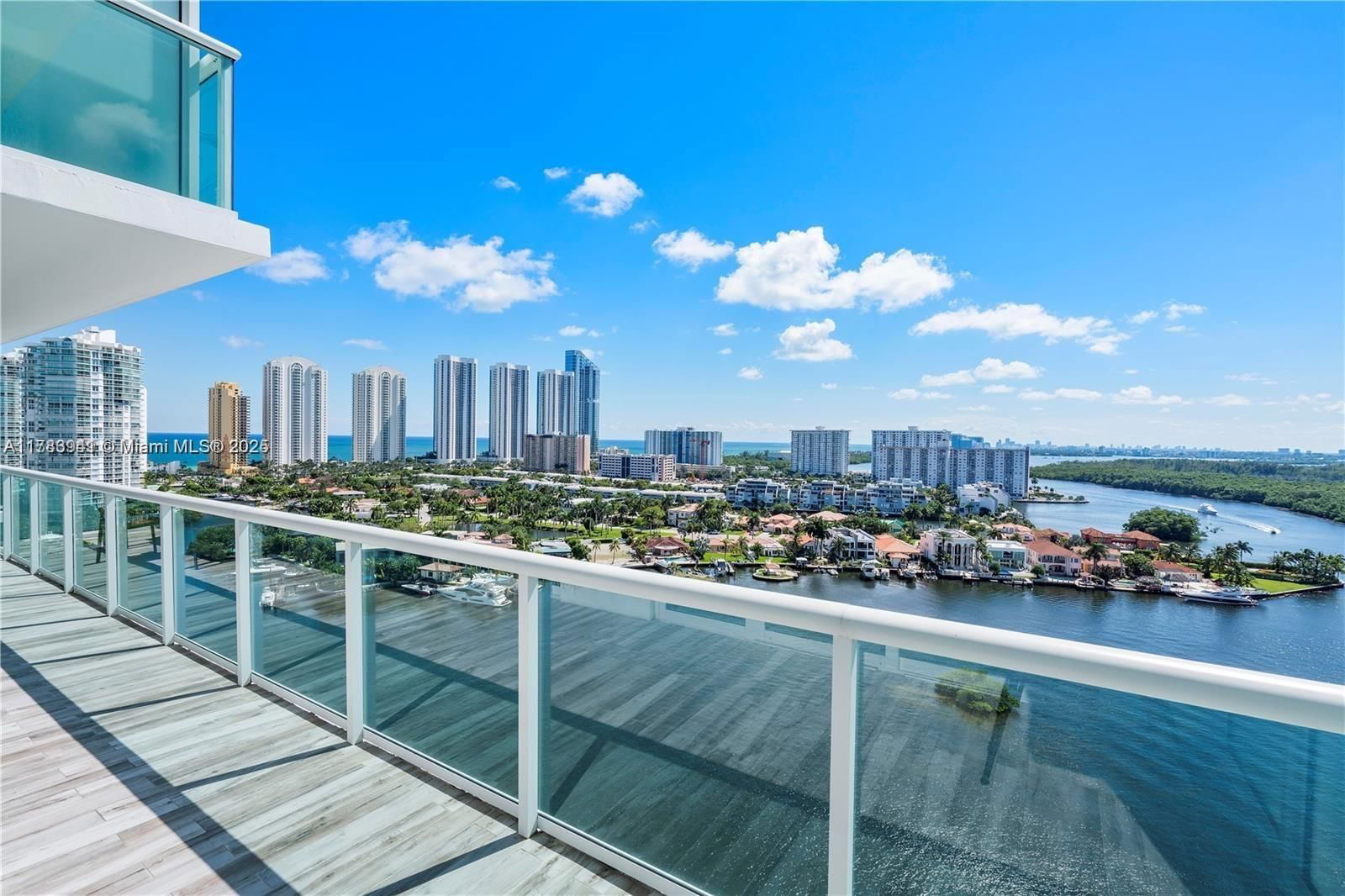 Real estate property located at 400 Sunny Isles Blvd #1702, Miami-dade, 400 Sunny Isles Condo Wes, Sunny Isles Beach, FL