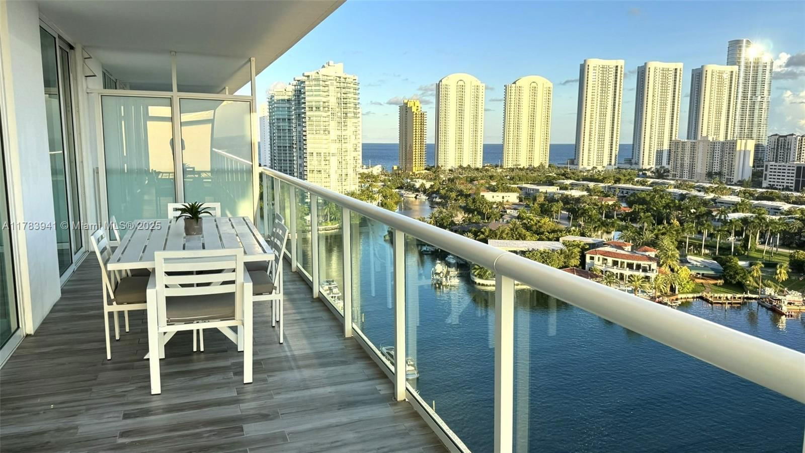 Real estate property located at 400 Sunny Isles Blvd #1702, Miami-dade, 400 Sunny Isles Condo Wes, Sunny Isles Beach, FL