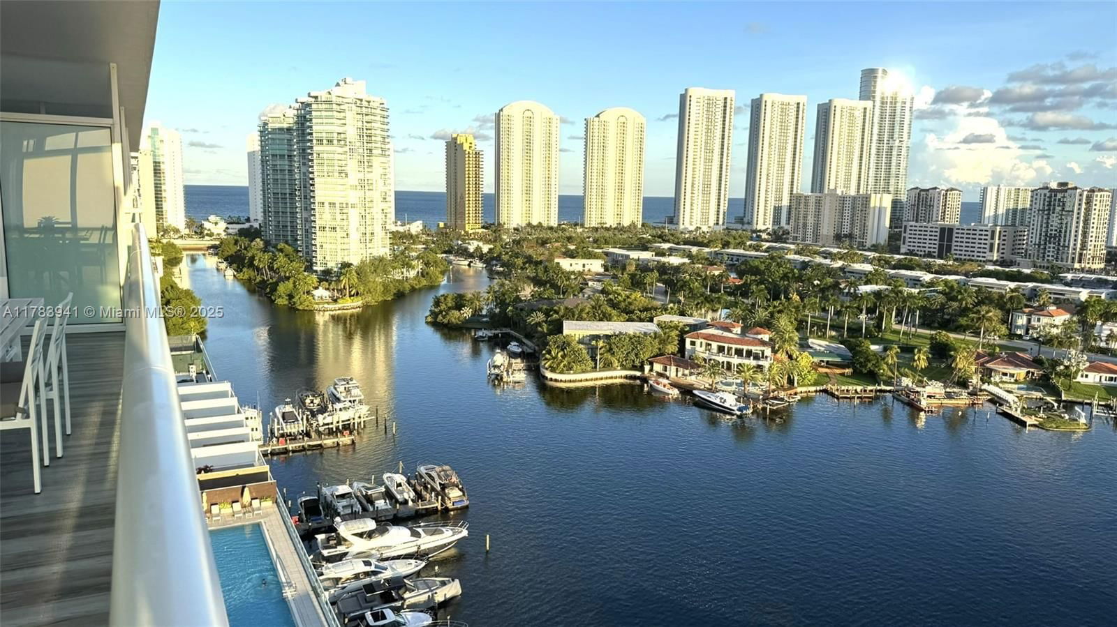Real estate property located at 400 Sunny Isles Blvd #1702, Miami-dade, 400 Sunny Isles Condo Wes, Sunny Isles Beach, FL