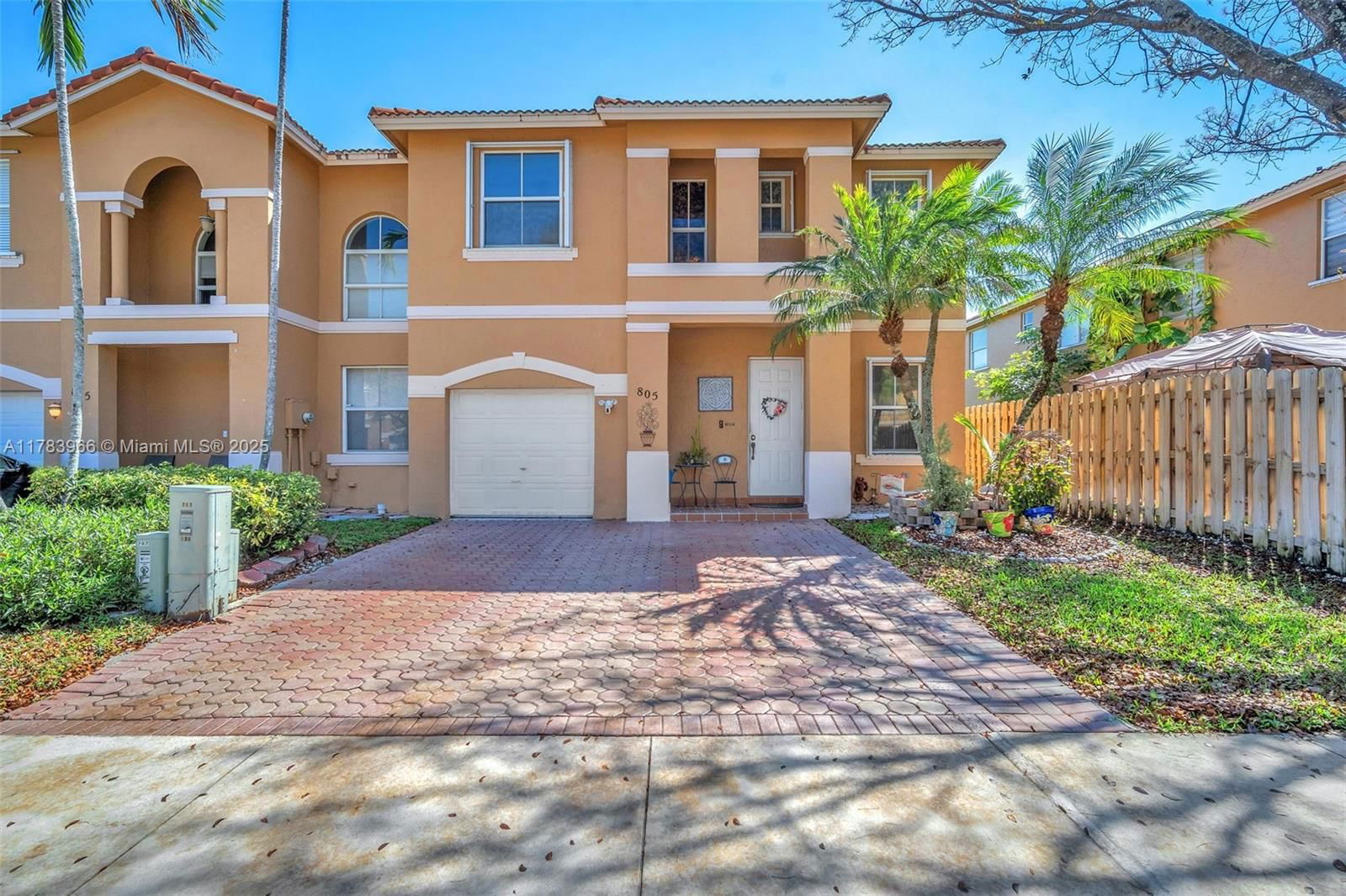 Real estate property located at 805 135th Ter, Broward, Pembroke Falls Phase 3, Pembroke Pines, FL