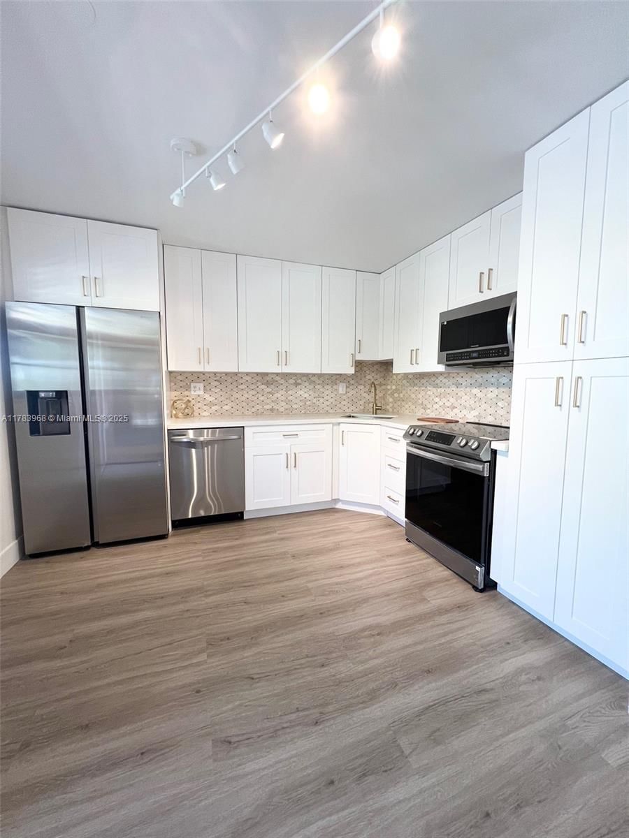 Real estate property located at 6085 Sabal Palm Blvd #308, Broward, Lakes Of Carriage Hills, Tamarac, FL