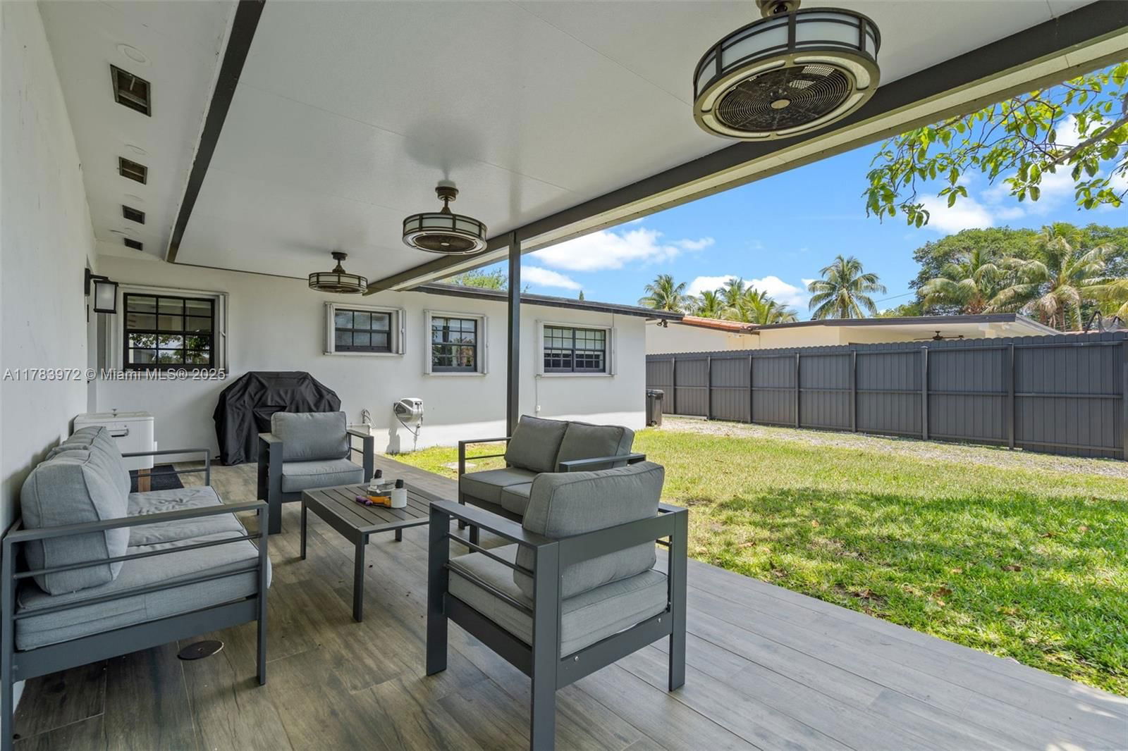 Real estate property located at 9920 35th Ter, Miami-dade, Shermac Sub, Miami, FL