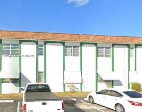 Real estate property located at 2219 Polk St #4A, Broward, Cypress Gardens Condomini, Hollywood, FL