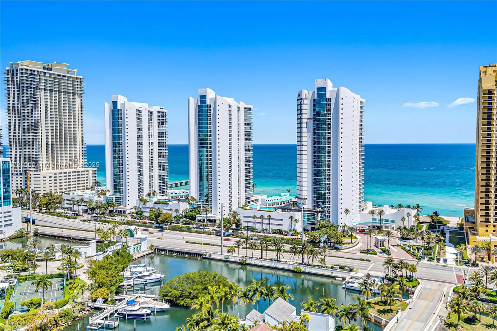 Real estate property located at 16445 Collins Ave #1121, Miami-dade, Oceania Ii Condo, Sunny Isles Beach, FL