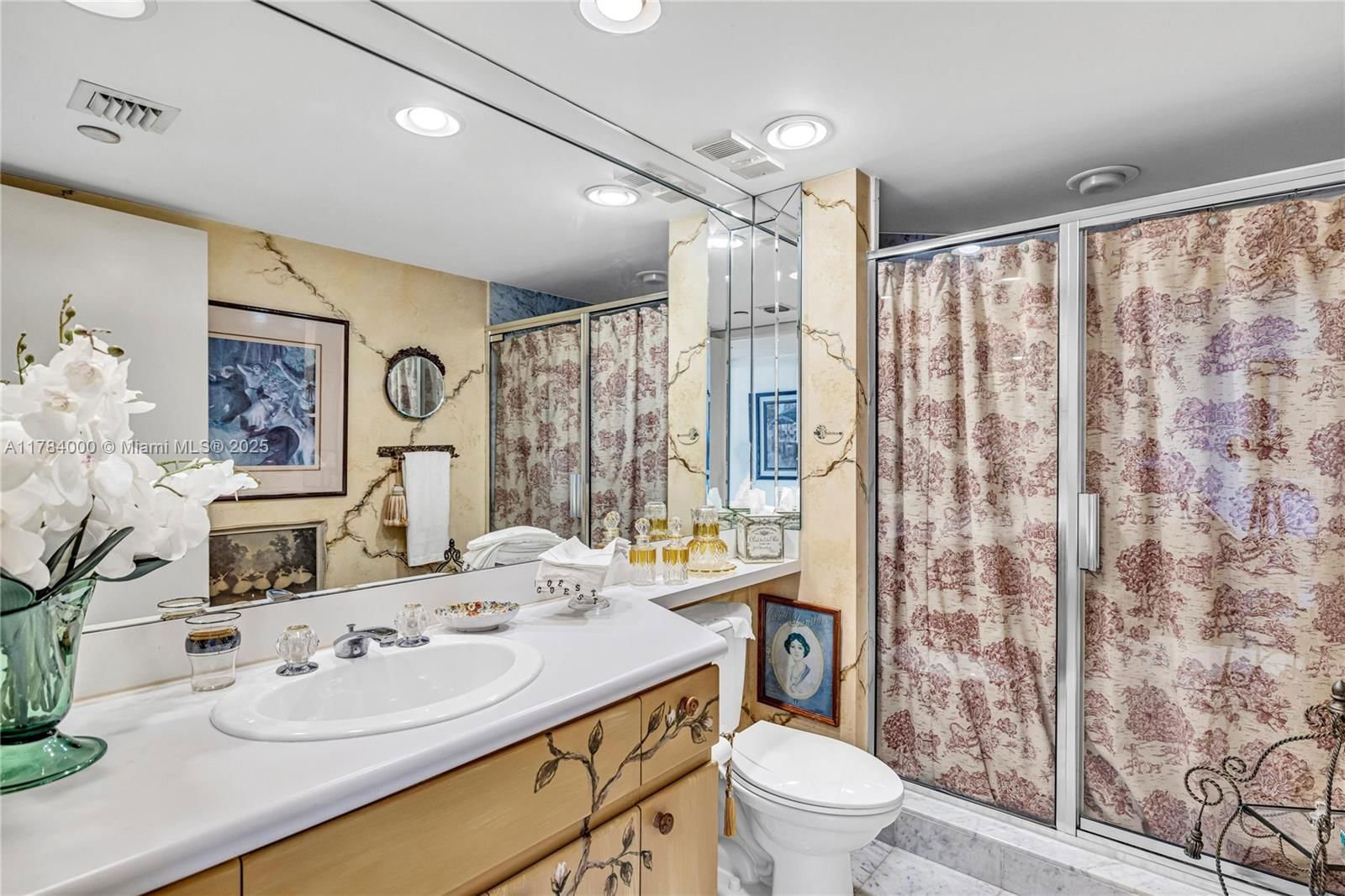 Real estate property located at 16445 Collins Ave #1121, Miami-dade, Oceania Ii Condo, Sunny Isles Beach, FL