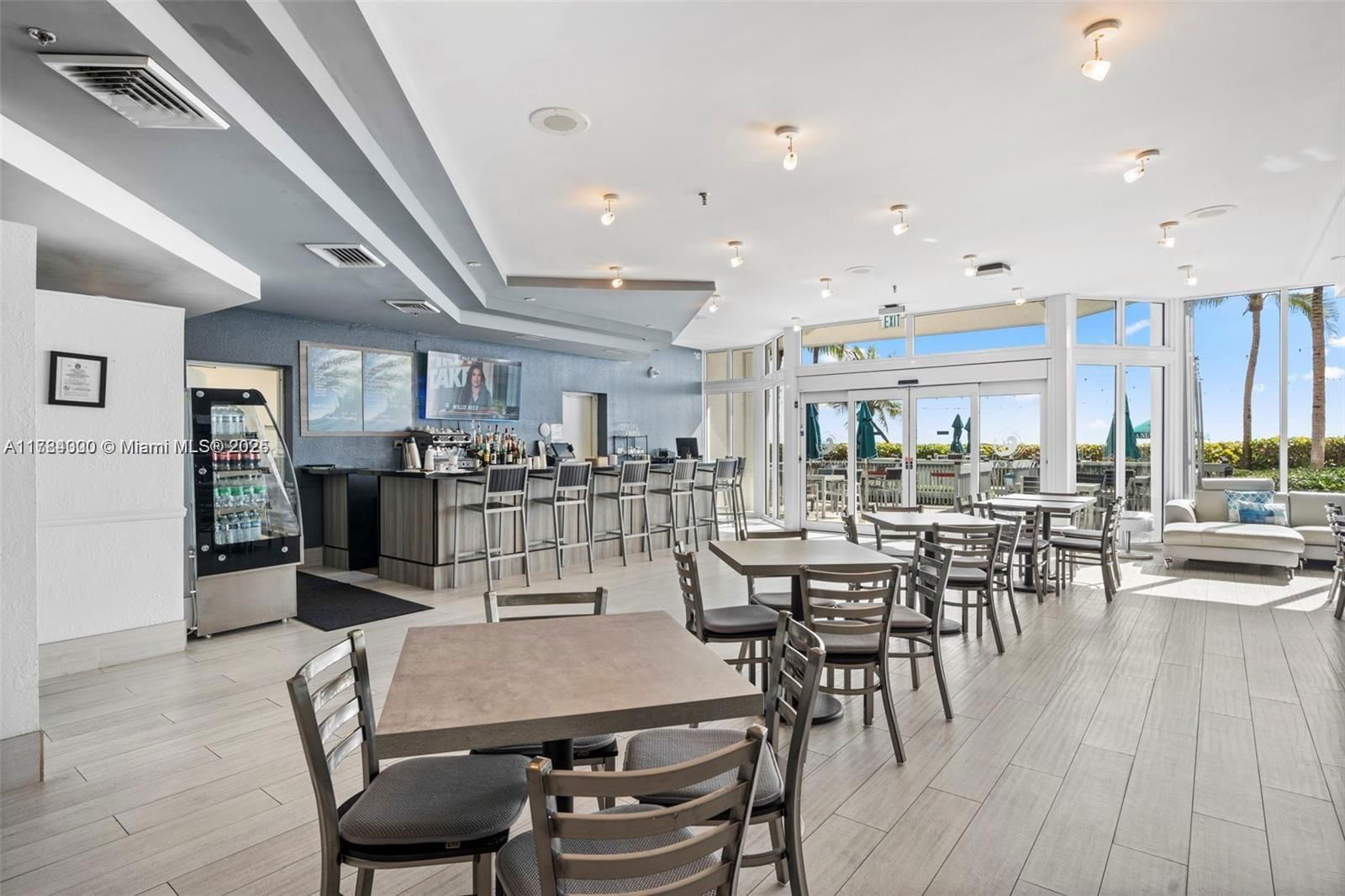 Real estate property located at 16445 Collins Ave #1121, Miami-dade, Oceania Ii Condo, Sunny Isles Beach, FL