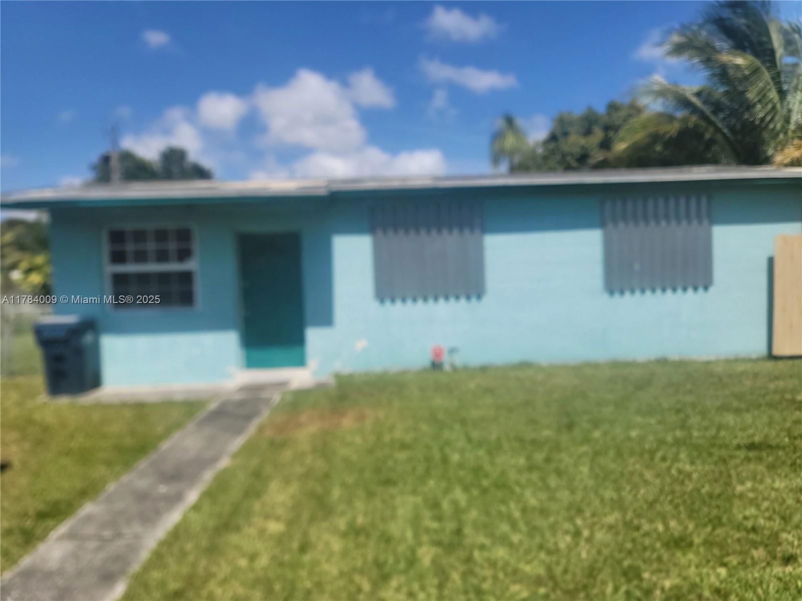 Real estate property located at 10735 224th St, Miami-dade, Lincoln Estates 1st Addn, Miami, FL