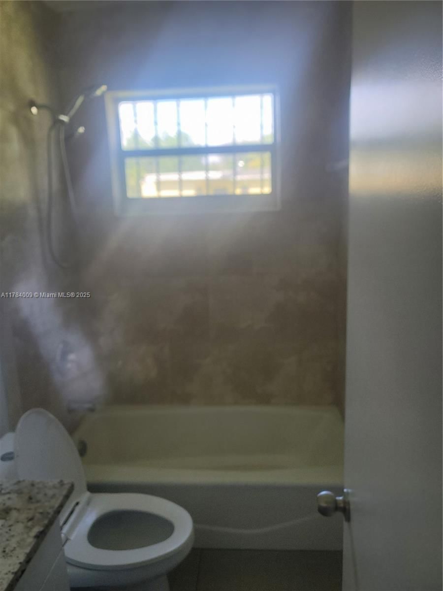 Real estate property located at 10735 224th St, Miami-dade, Lincoln Estates 1st Addn, Miami, FL